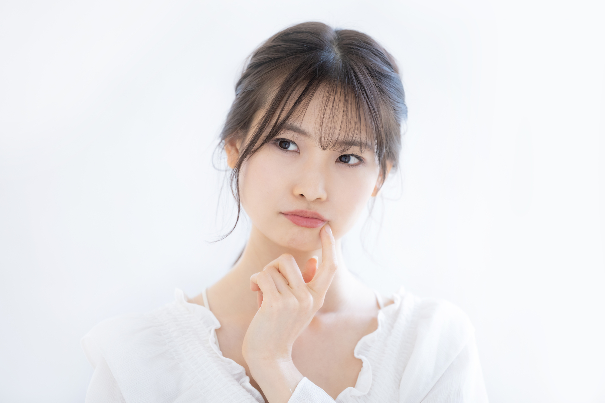 唇のくすみが起こる主な原因とは？