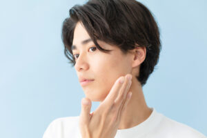 髭脱毛をしないほうがいいと言われる理由とは？メリット・デメリットを徹底解説