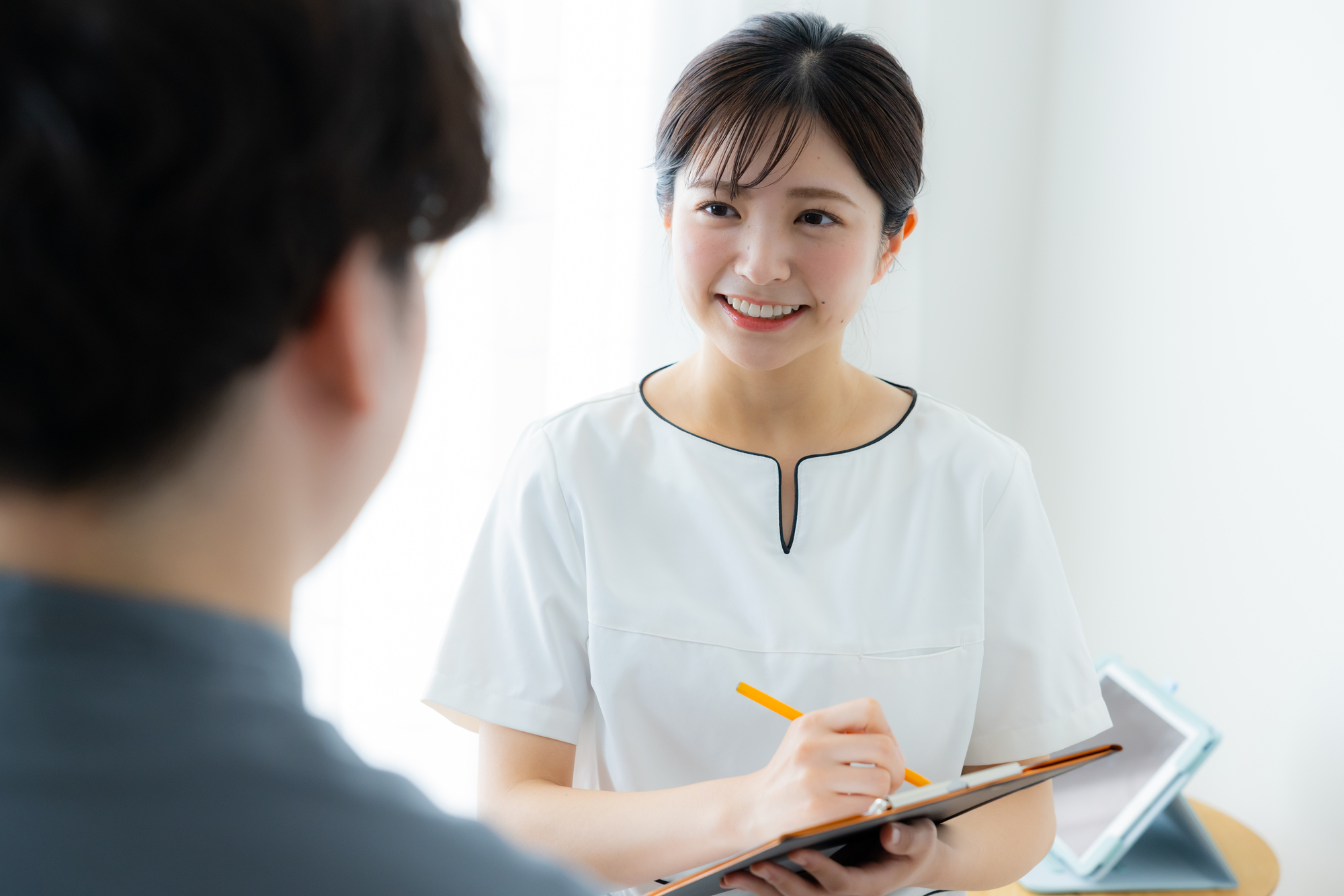 髭脱毛で後悔しないためのポイントとは?